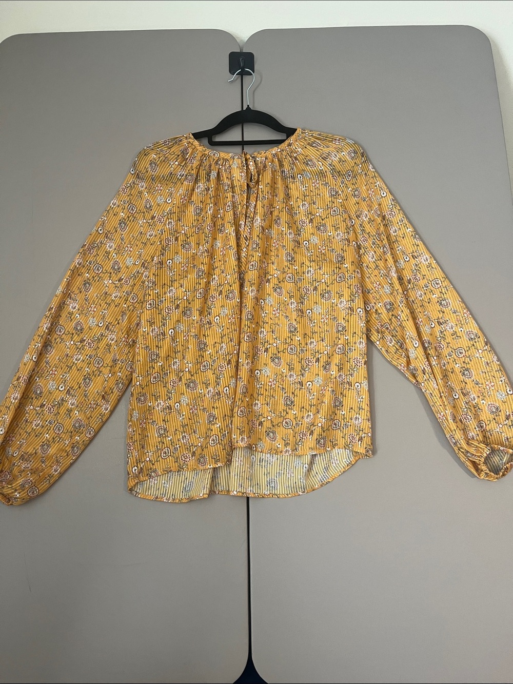 Carolina Belle Yellow Floral Peasant Blouse with Balloon Sleeves